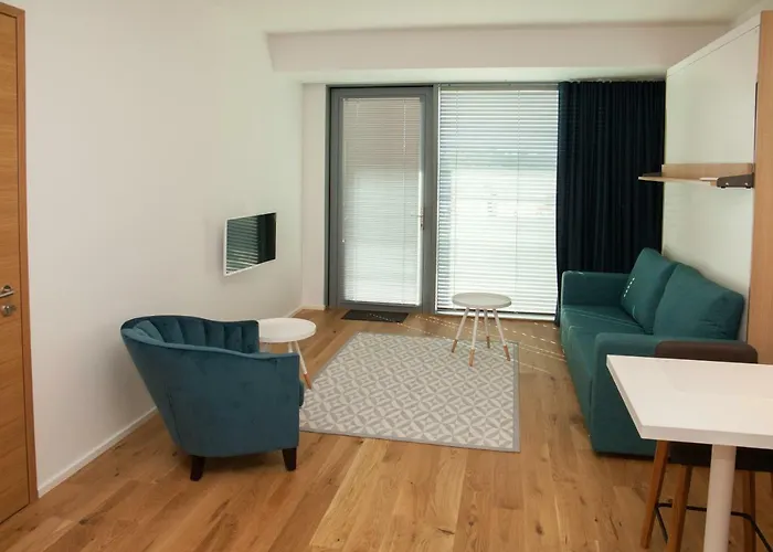 Riverside 3 아파트 페르누